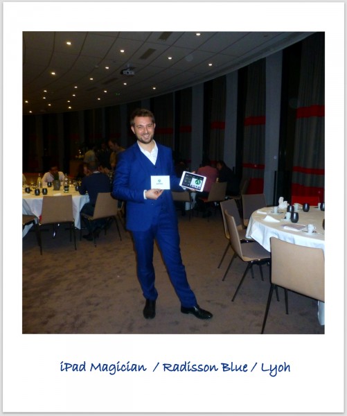 Magicien iPad à Lyon au Radisson Blu