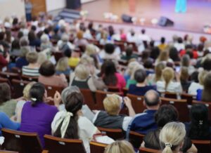Hervé Troccaz, Animateur de conférences et séminaires à Lyon