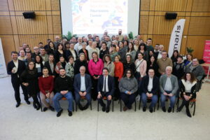 Hervé Troccaz, conférencier magicien présente sa conférence sur la mémoire