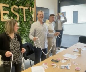 Team Building Magie, atelier de magie en entreprise avec Hervé Troccaz