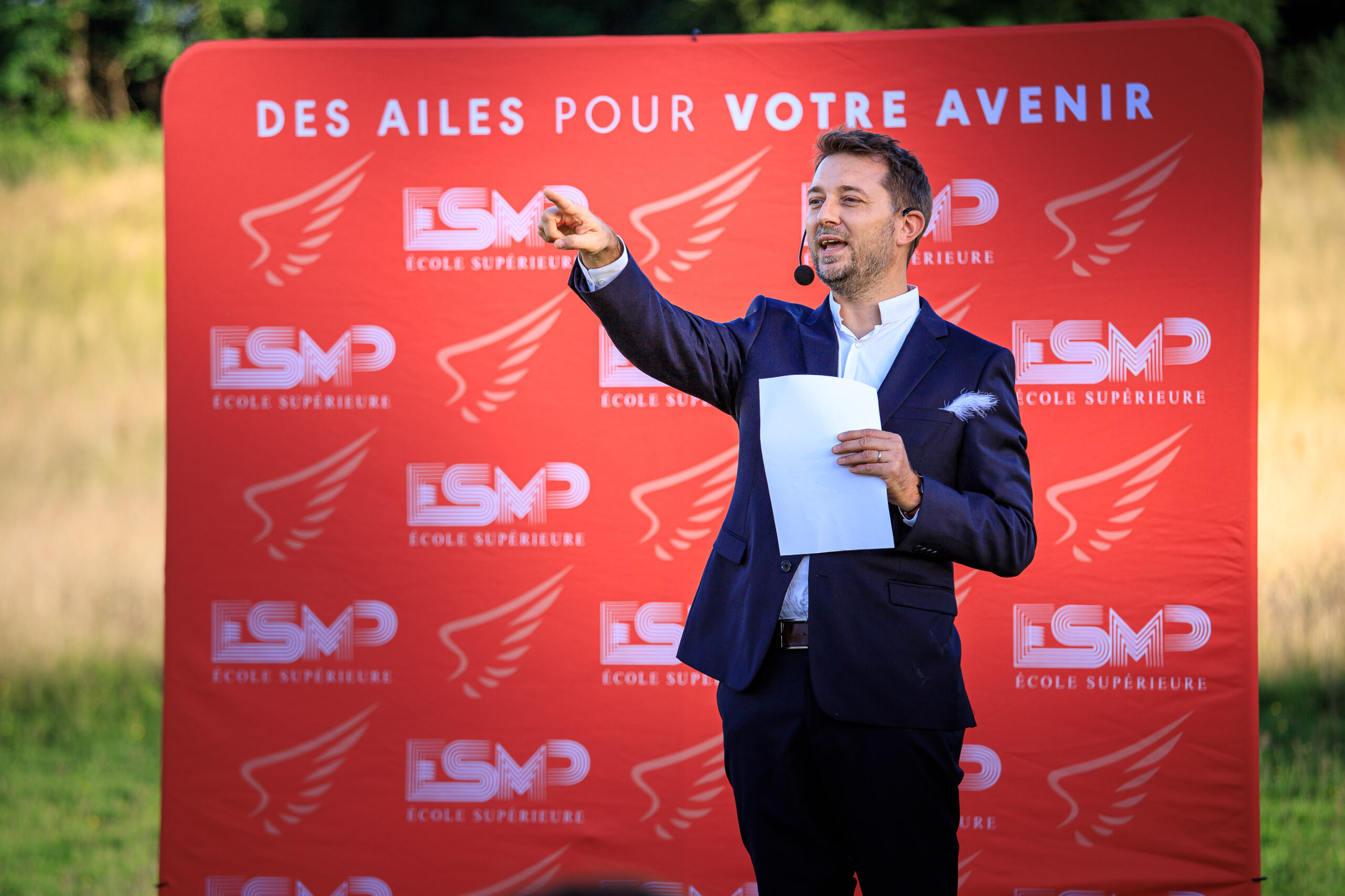 Hervé Troccaz, maitre de cérémonie pour une remise de diplômes de l'école ESMP Hervé Troccaz, maitre de cérémonie pour une remise de diplômes de l'école ESMP